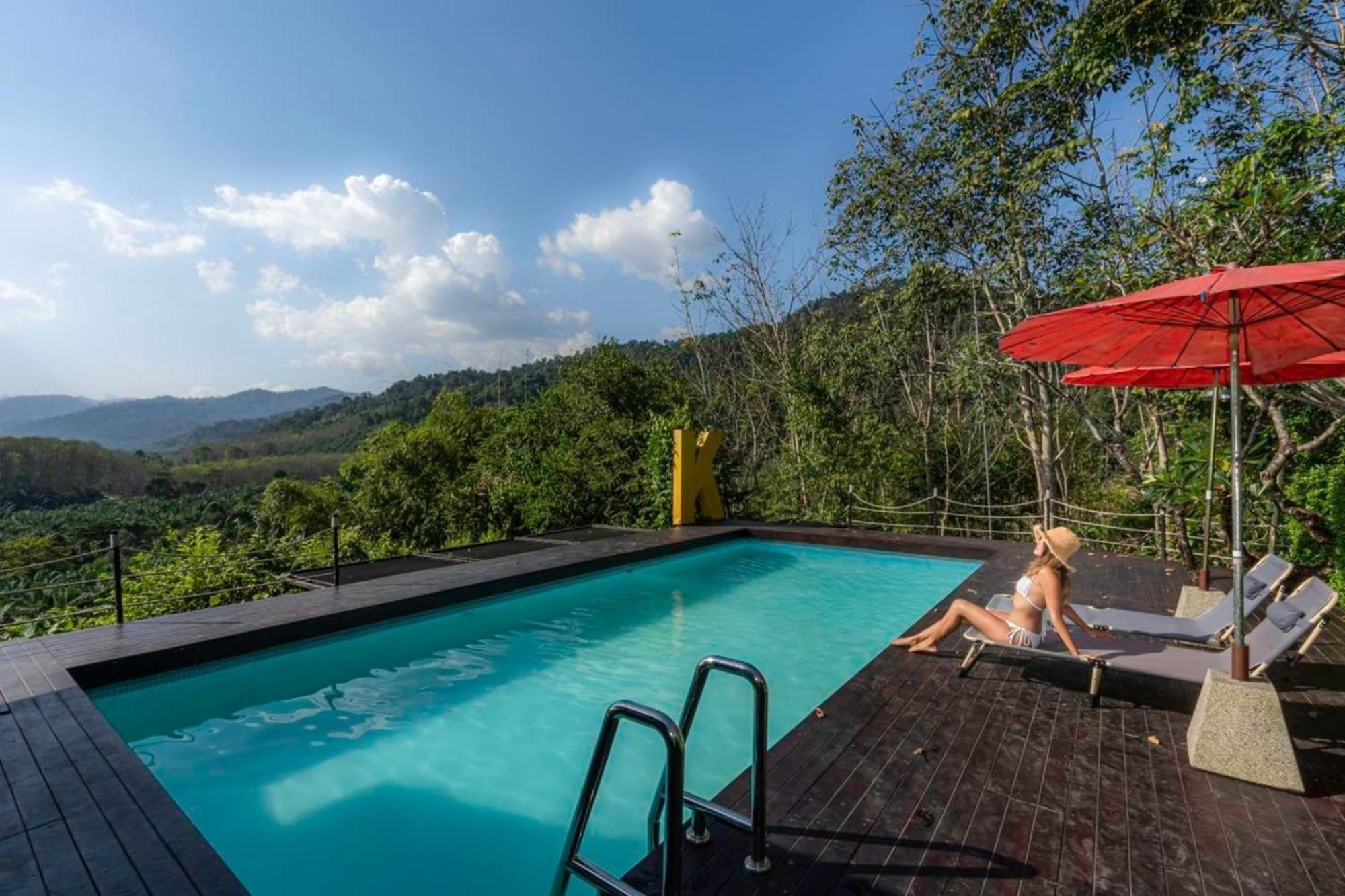 Отель Khao Sok Boutique Camping - Exotic Cliff Camping Khao Sok National Park Экстерьер фото